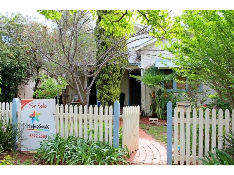 10 White Street, Gulgong NSW 2852