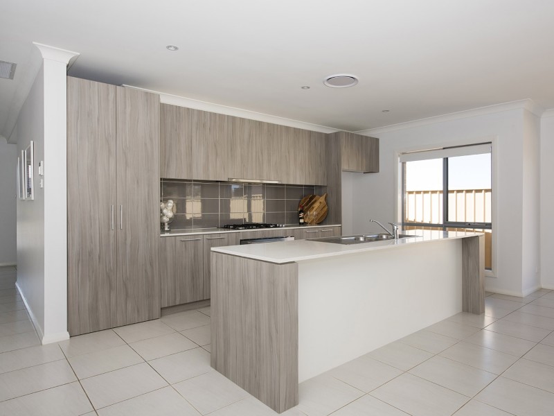 24 Vera Court, Mudgee NSW 2850