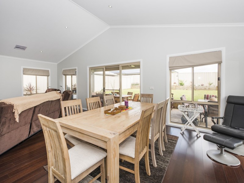 54 Lions Drive, Mudgee NSW 2850