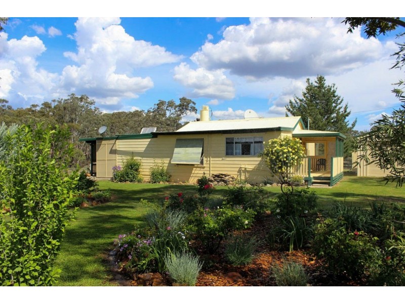 105 Clarkes Creek Road, Mudgee NSW 2850