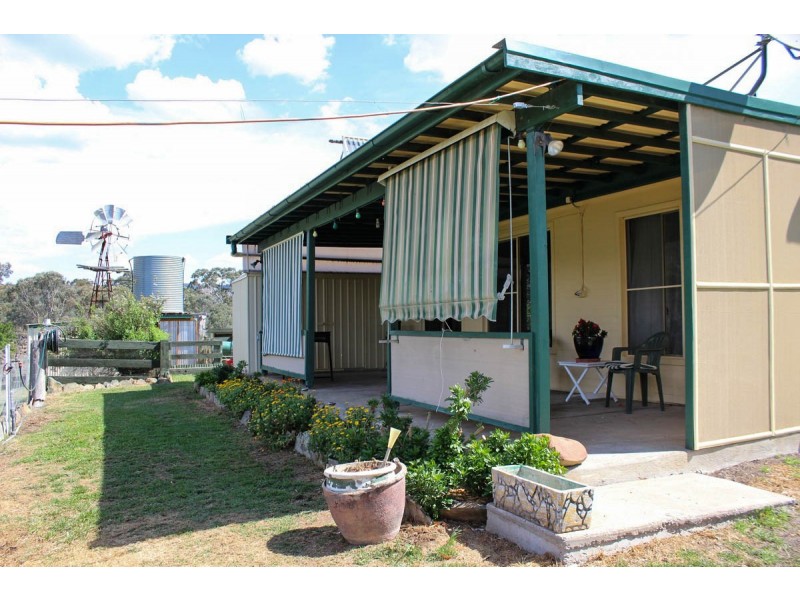 105 Clarkes Creek Road, Mudgee NSW 2850