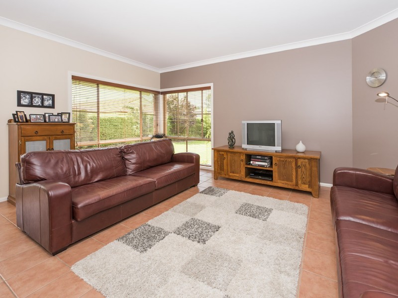 4 Woodside Close, Mudgee NSW 2850