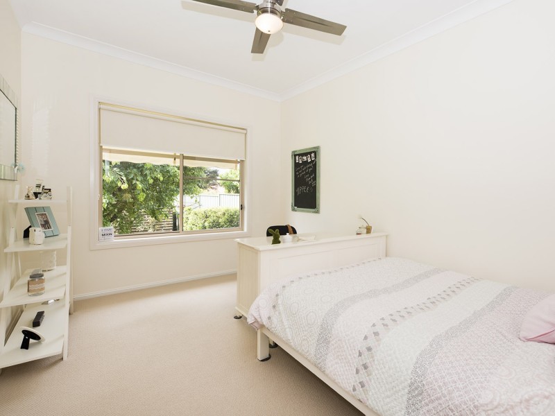 4 Woodside Close, Mudgee NSW 2850