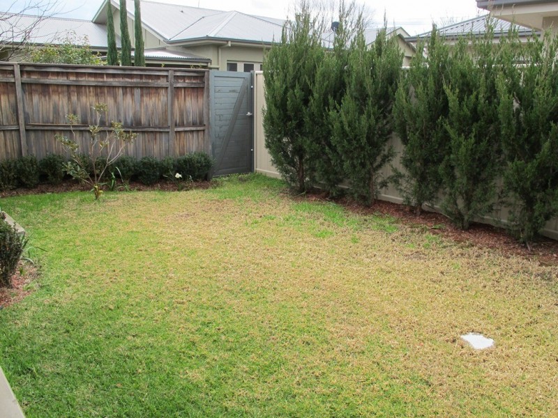 2 / 43 Gladstone Street, Mudgee NSW 2850