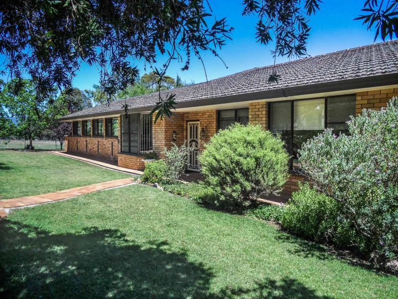 120 Rocky Waterhole Road, Mudgee NSW 2850