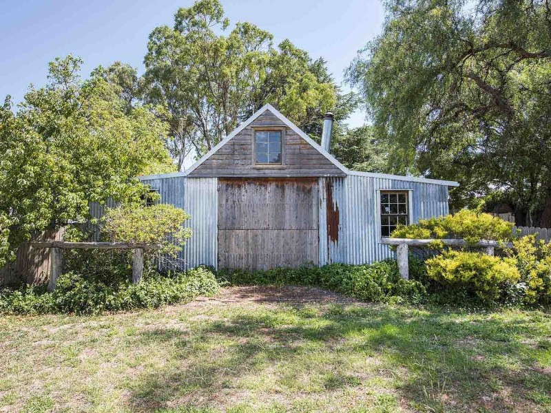 100 Medley Street, Gulgong NSW 2852