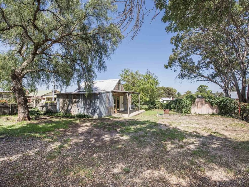 100 Medley Street, Gulgong NSW 2852
