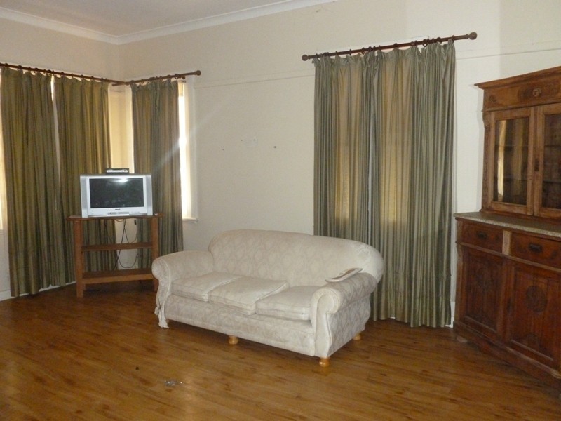 42 Cobborah Sreet, Dunedoo NSW 2844