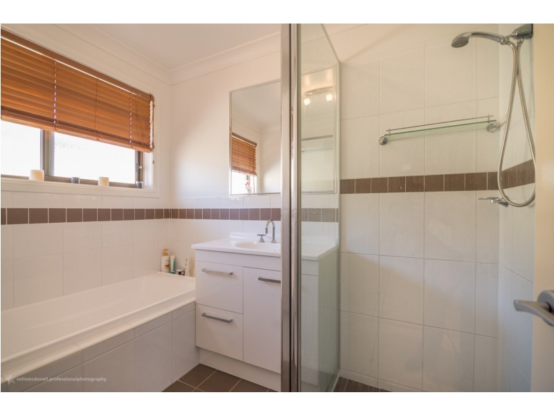 30 White Circle, Mudgee NSW 2850