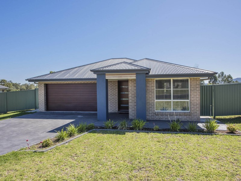 105 White Circle, Mudgee NSW 2850