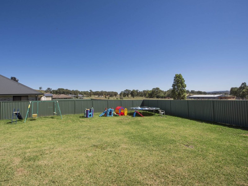 105 White Circle, Mudgee NSW 2850