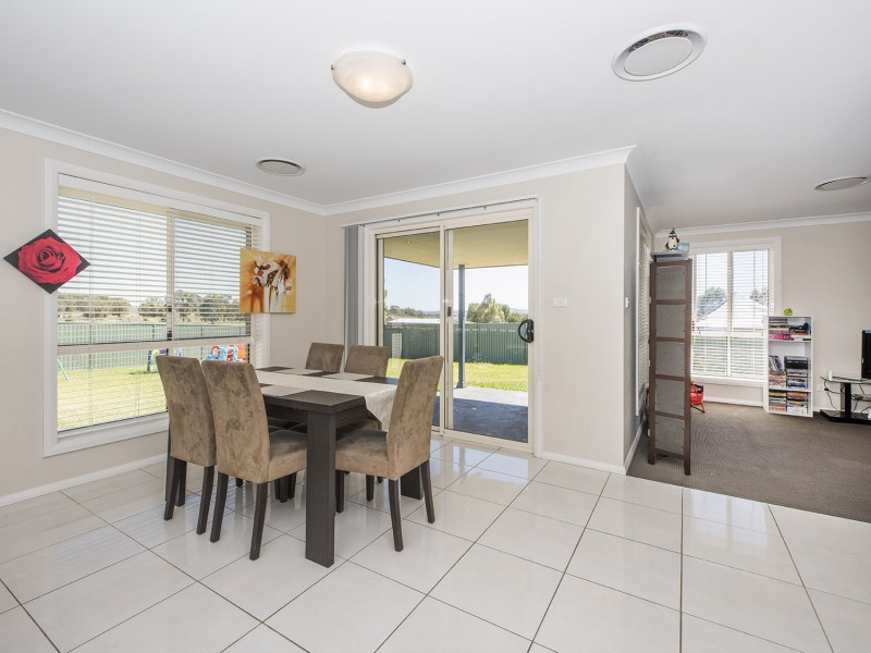105 White Circle, Mudgee NSW 2850