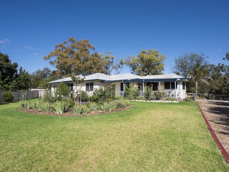 21 McGregor Place, Mudgee NSW 2850