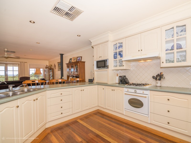 44 Dewhurst Drive, Mudgee NSW 2850