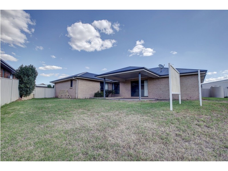 10 Bateman Avenue, Mudgee NSW 2850
