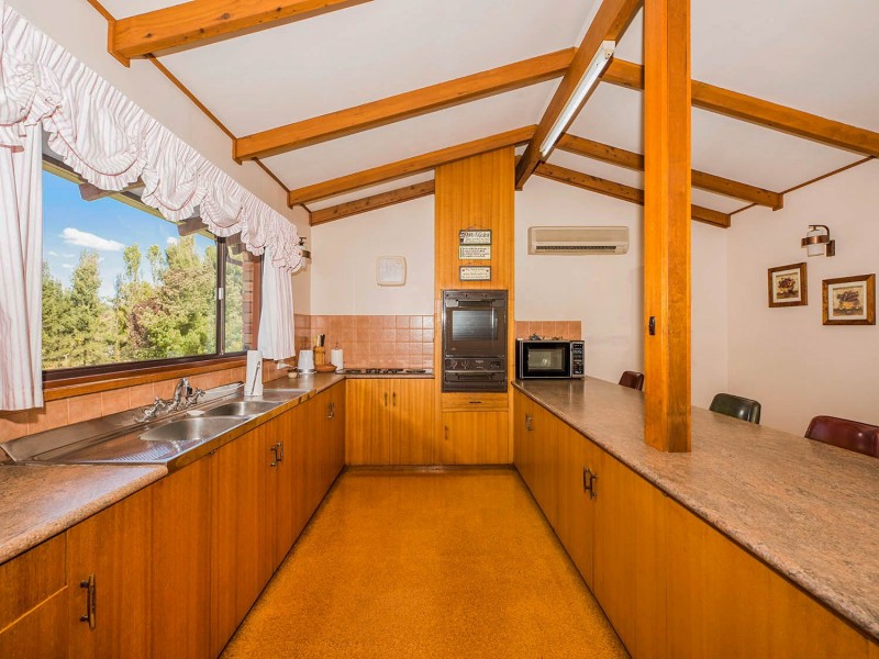 11 Redbank Road, Mudgee NSW 2850