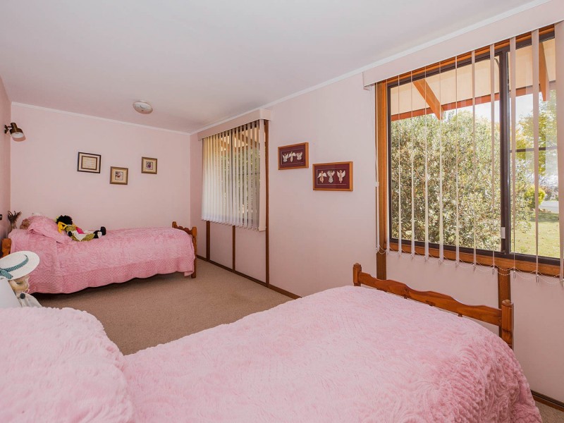 11 Redbank Road, Mudgee NSW 2850