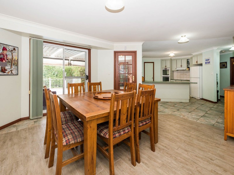 12 Macquarie Drive, Mudgee NSW 2850