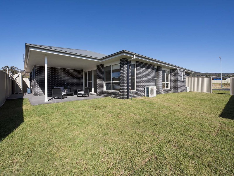 8 Charles Lester Place, Mudgee NSW 2850