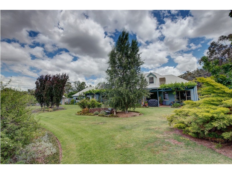 104 Bellevue Road, Mudgee NSW 2850