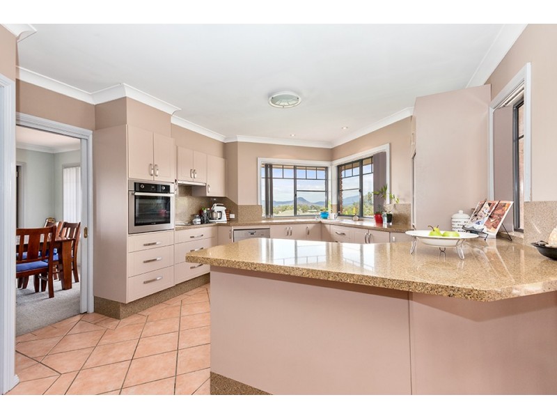 37 Dewhurst Drive, Mudgee NSW 2850