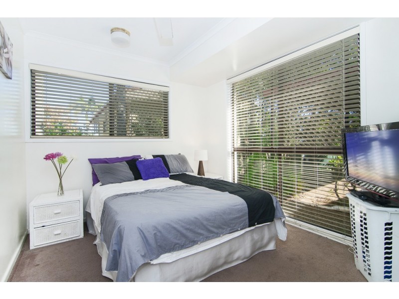 17 ROSEWOOD STREET, Daisy Hill QLD 4127
