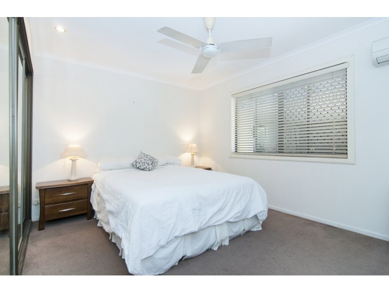 17 ROSEWOOD STREET, Daisy Hill QLD 4127