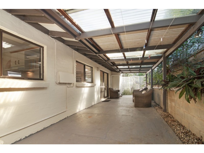 17 ROSEWOOD STREET, Daisy Hill QLD 4127