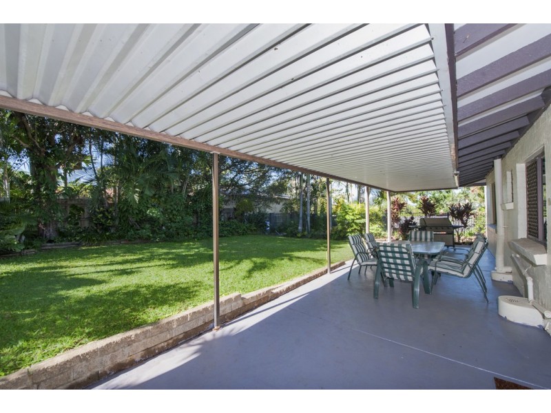 17 ROSEWOOD STREET, Daisy Hill QLD 4127