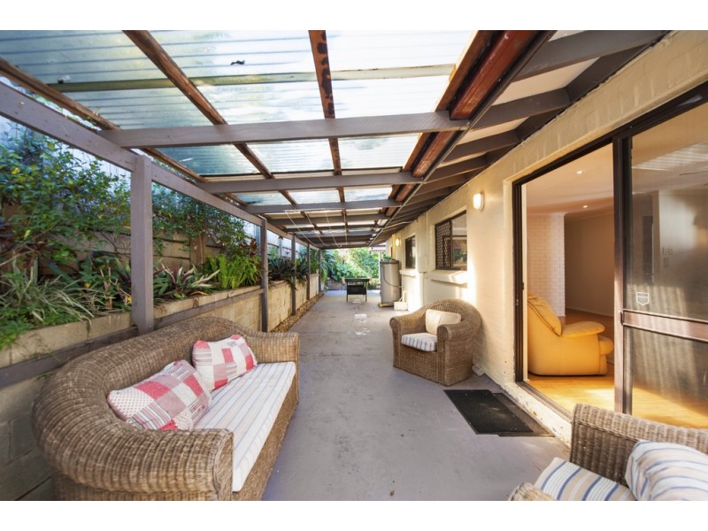 17 ROSEWOOD STREET, Daisy Hill QLD 4127