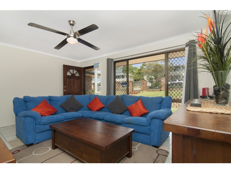 17 Hawkins Street, Springwood QLD 4127