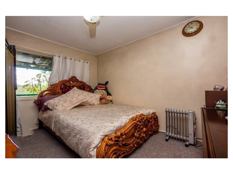 83 ASHVALE STREET, Kingston QLD 4114