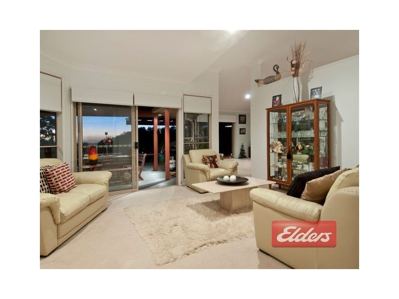 45 COWRA STREET, Tanah Merah QLD 4128