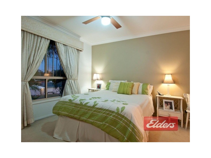 45 COWRA STREET, Tanah Merah QLD 4128