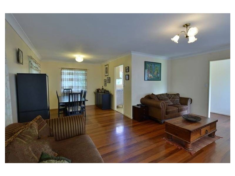 73 KLUMPP ROAD, Upper Mount Gravatt QLD 4122