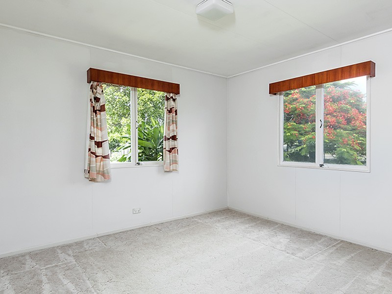 35 ALTANDI STREET, Sunnybank QLD 4109