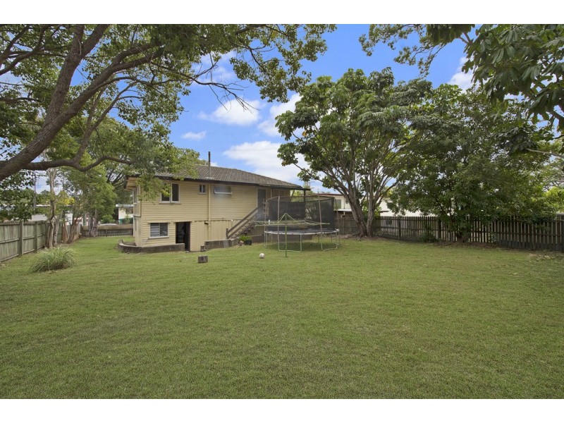22 Whitey Street, Woodridge QLD 4114