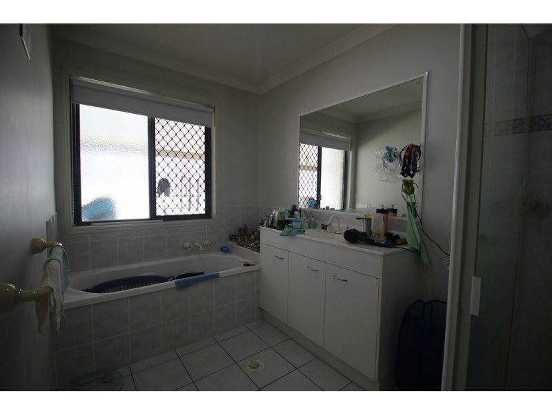 17 Kinchega Circuit, Parkinson QLD 4115