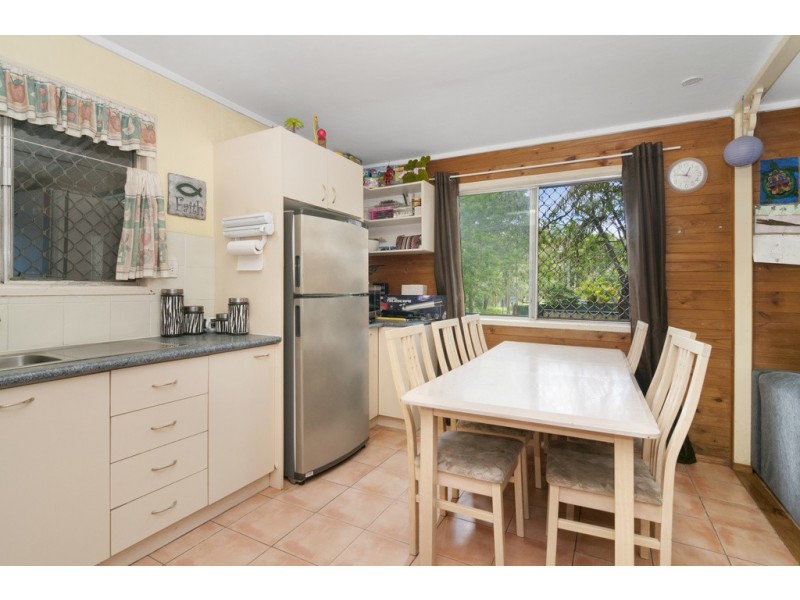 28 Acacia Road, Woodridge QLD 4114