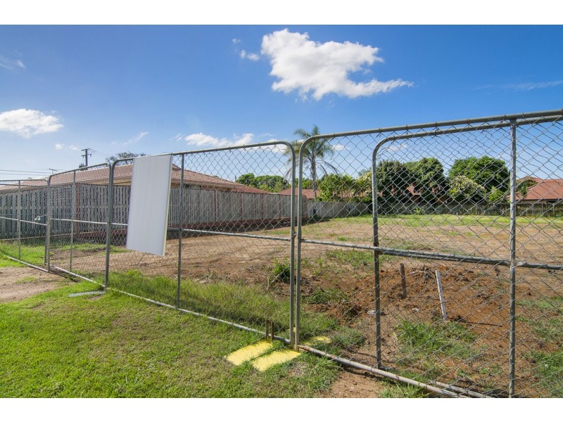 4 LOBEN STREET, Sunnybank QLD 4109