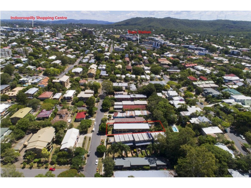 31 Westerham St, Taringa QLD 4068