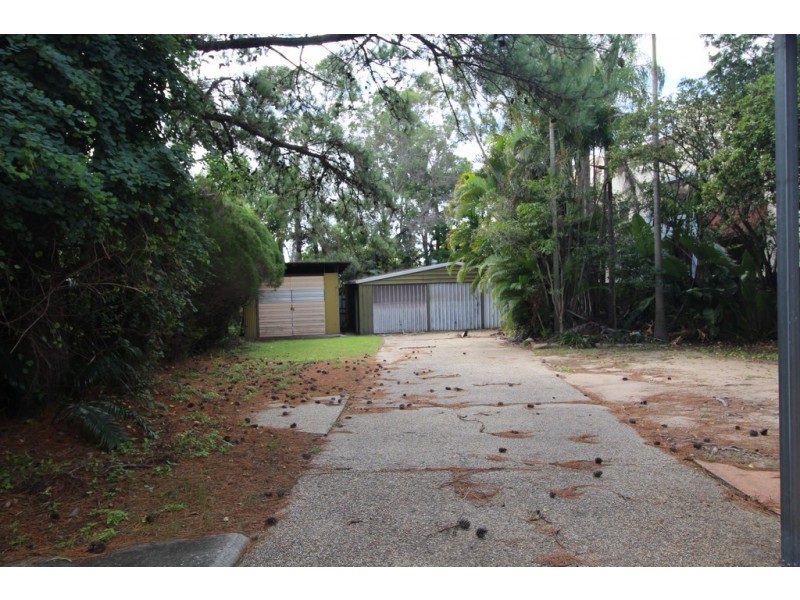 2192 LOGAN ROAD, Upper Mount Gravatt QLD 4122