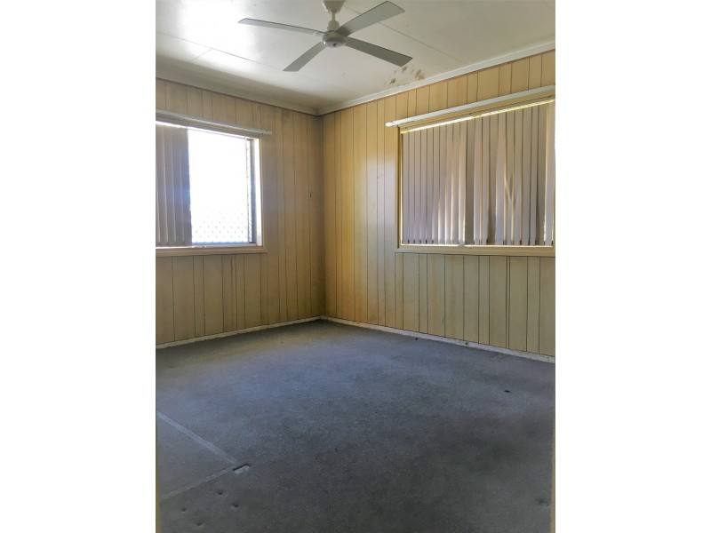 10 HURON STREET, Woodridge QLD 4114