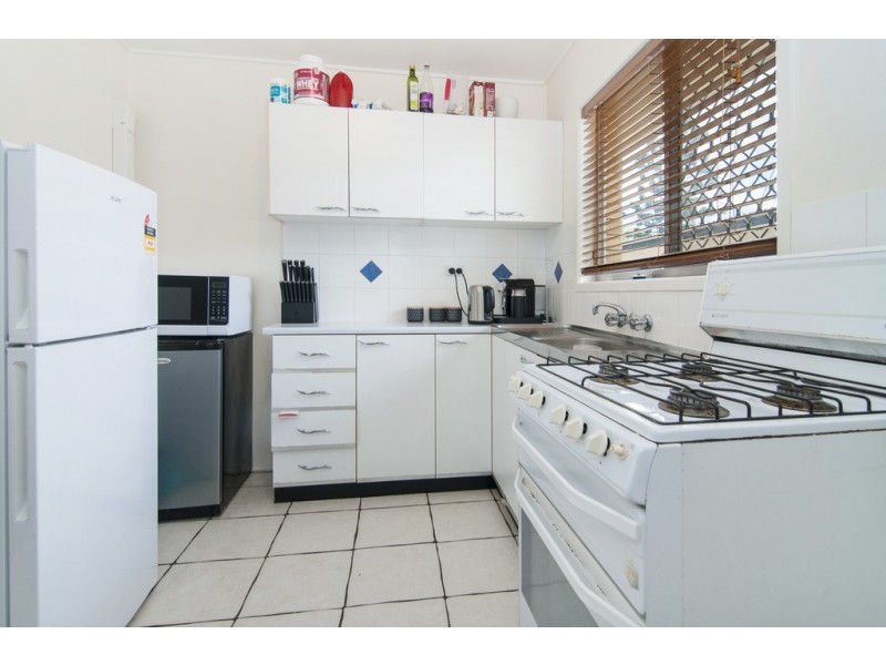 1-5/31 Westerham St, Taringa QLD 4068