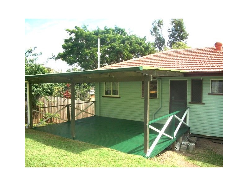 24 Flaxton Street, Acacia Ridge QLD 4110