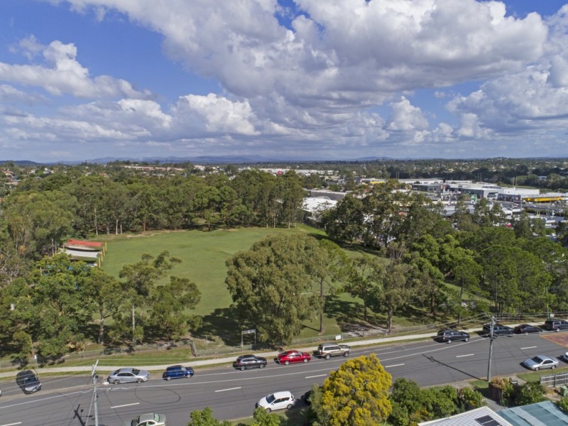 3 BRIGGS ROAD, Springwood QLD 4127