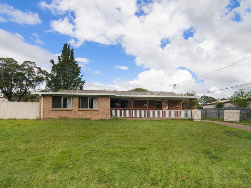 3 BRIGGS ROAD, Springwood QLD 4127