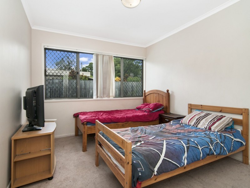 3 BRIGGS ROAD, Springwood QLD 4127