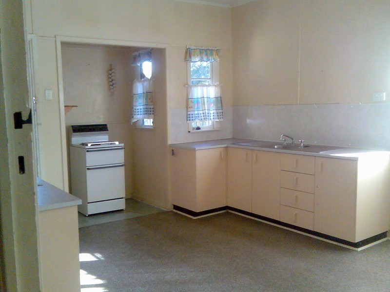 42 Agnes Street, Acacia Ridge QLD 4110