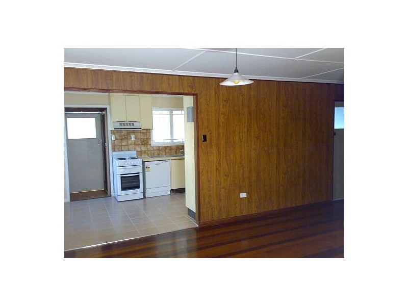 18 Rothesay Street, Acacia Ridge QLD 4110
